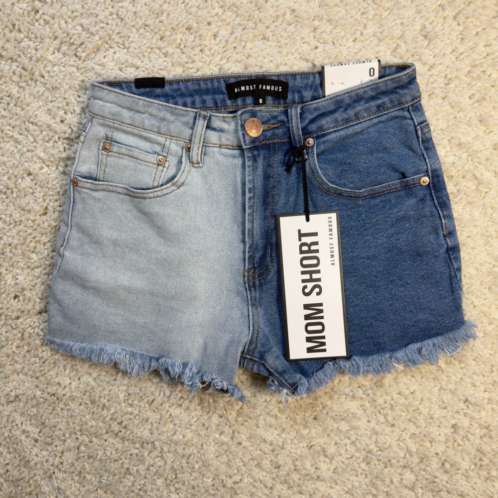 Almost Famous Mom Short Women Size 0 Two Tone Blue Denim Raw Hem NWT